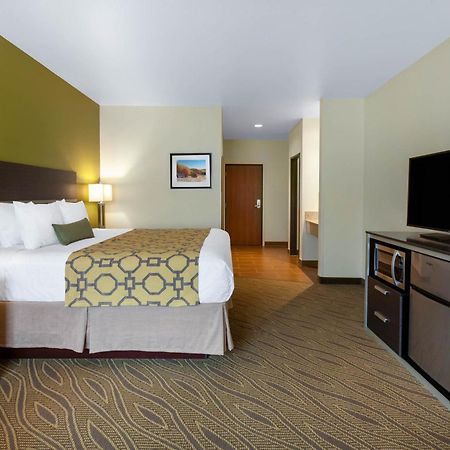 Baymont By Wyndham Beulah Hotel Exterior photo