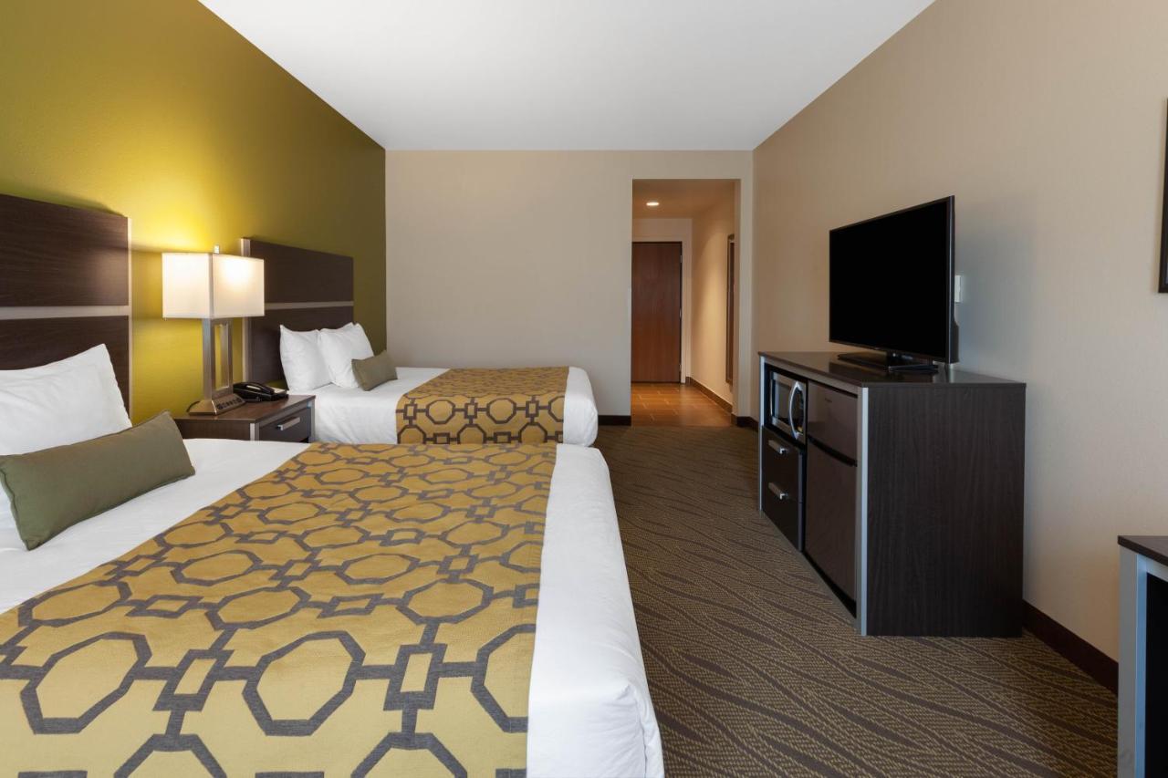 Baymont By Wyndham Beulah Hotel Exterior photo