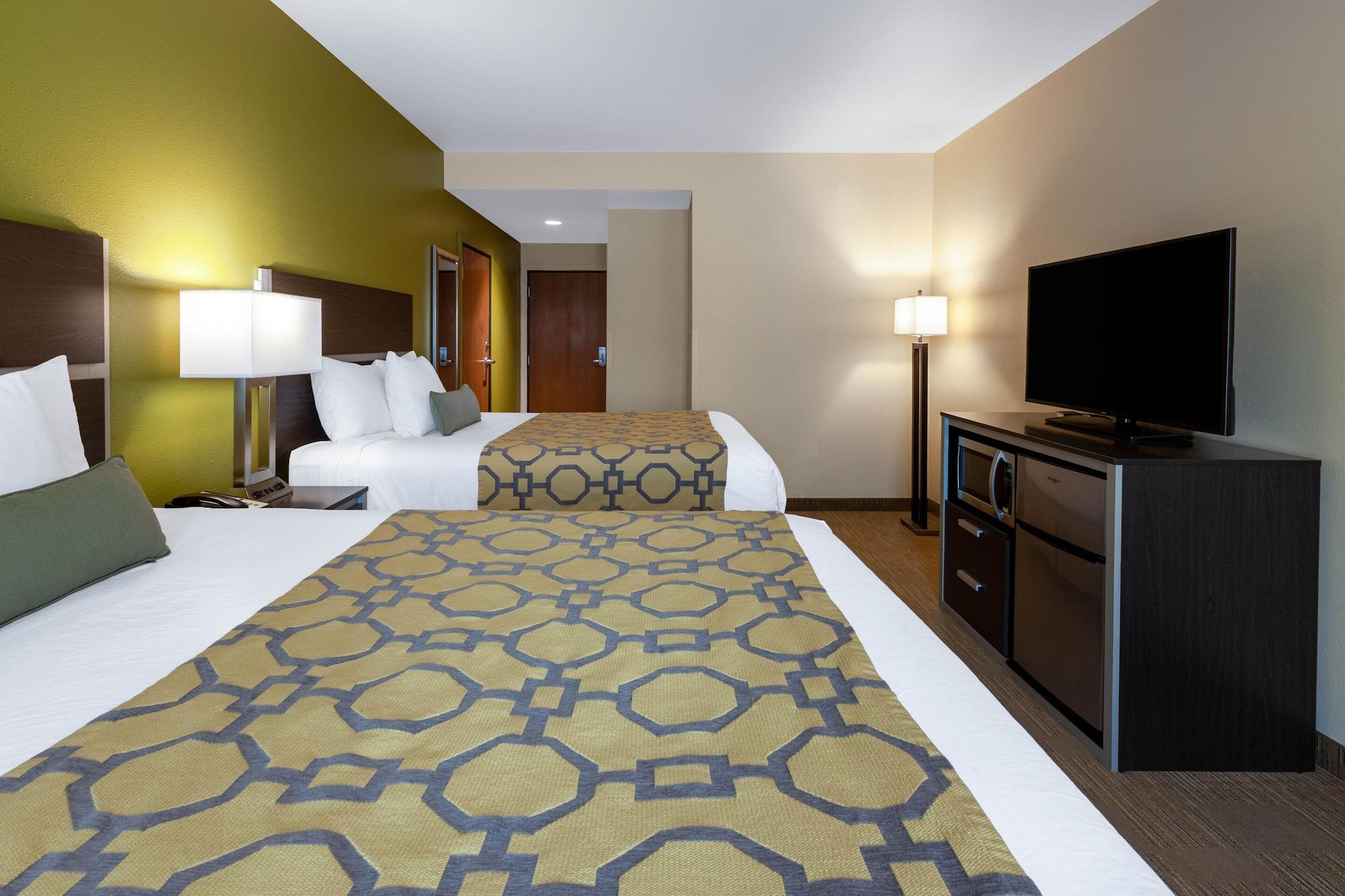 Baymont By Wyndham Beulah Hotel Exterior photo