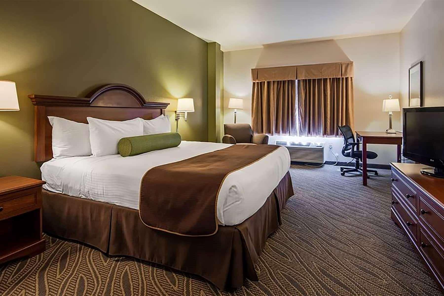 Baymont By Wyndham Beulah Hotel Exterior photo