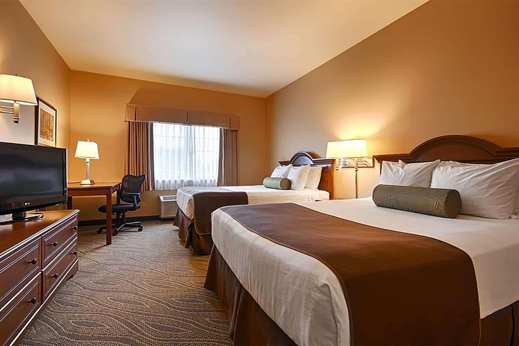 Baymont By Wyndham Beulah Hotel Exterior photo