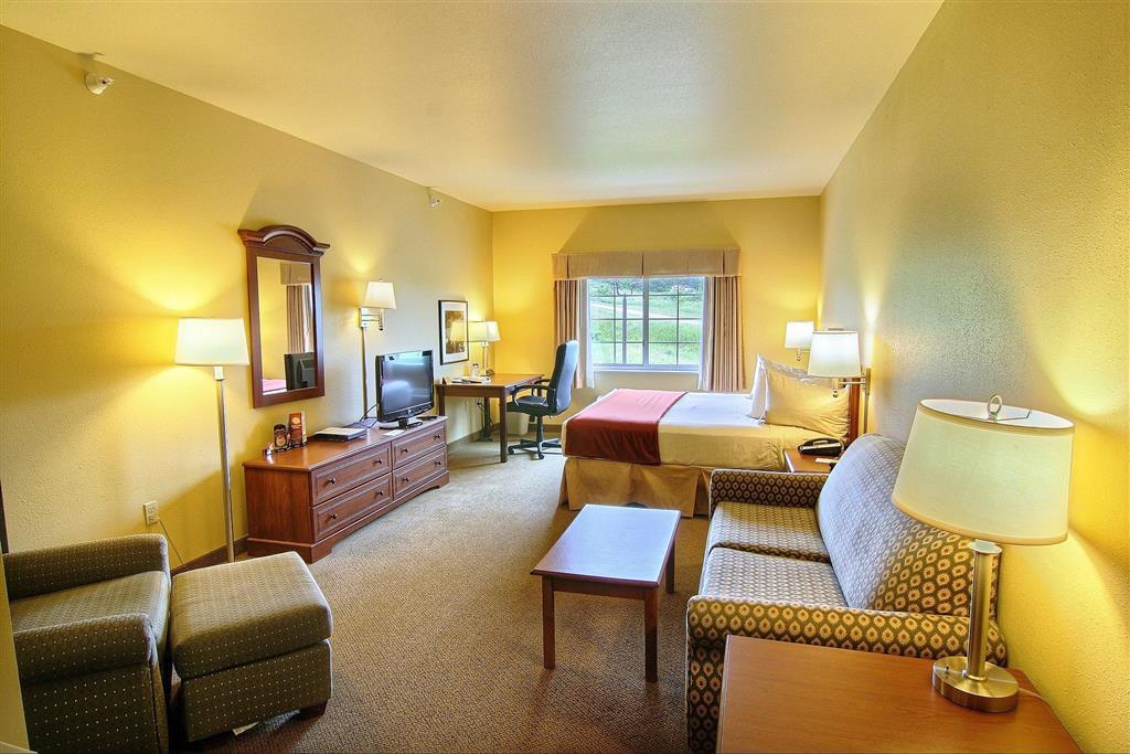 Baymont By Wyndham Beulah Hotel Exterior photo