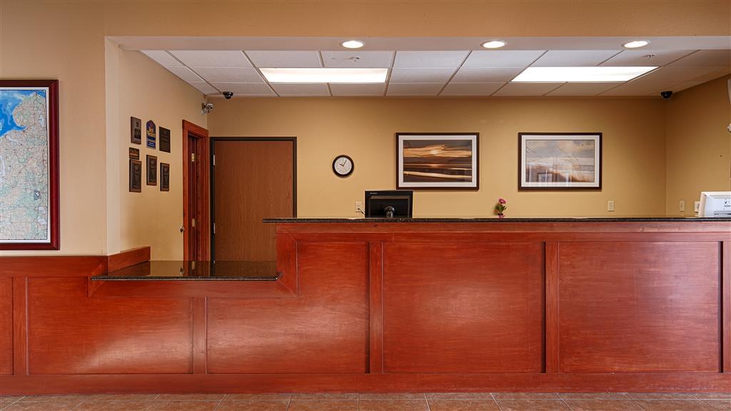Baymont By Wyndham Beulah Hotel Exterior photo