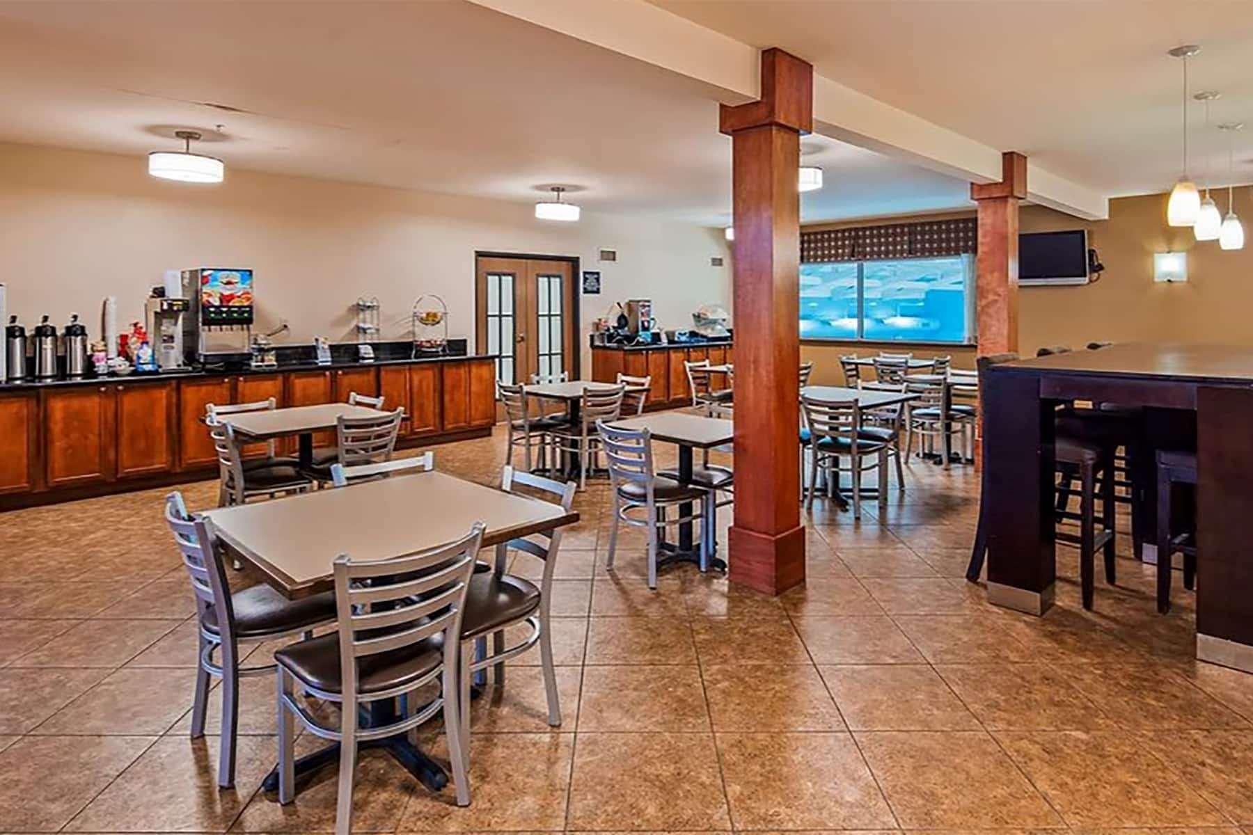 Baymont By Wyndham Beulah Hotel Exterior photo